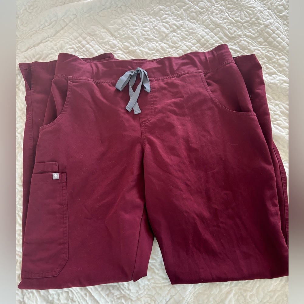 Figs Kade Scrub Pants - Burgundy Size Medium